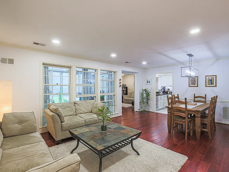 5715 Brewer House Cir #201 — Photo 9