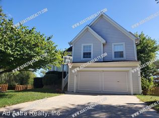 15895 S Bradley Dr, Olathe, KS 66062