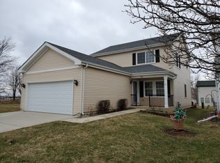 24 Christian Ct, Oswego, IL