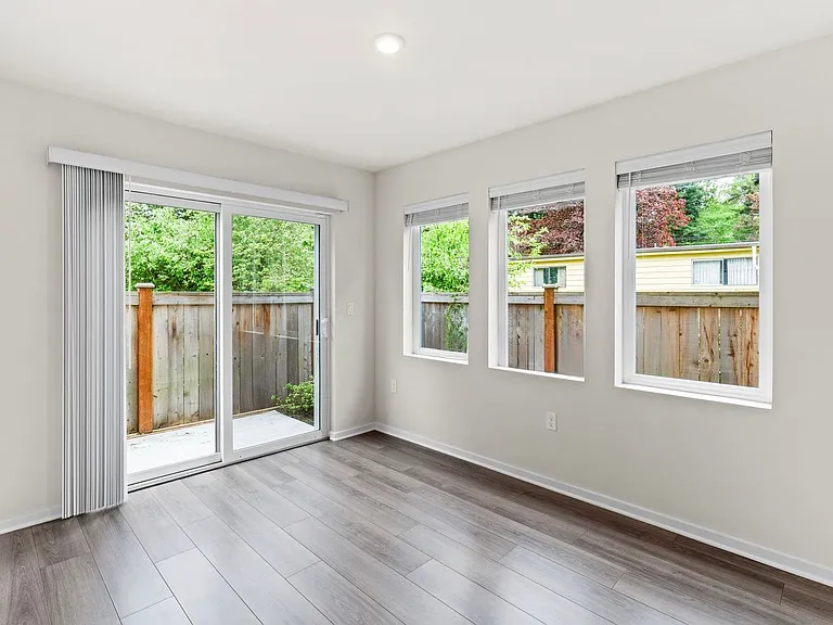 13628 Manor Way #C4 — Photo 10