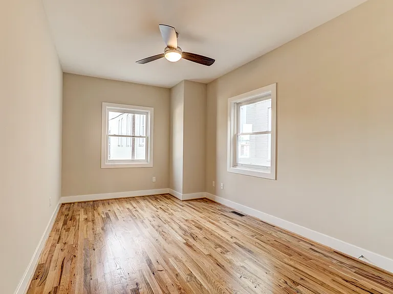 14 W Leigh St — Photo 14