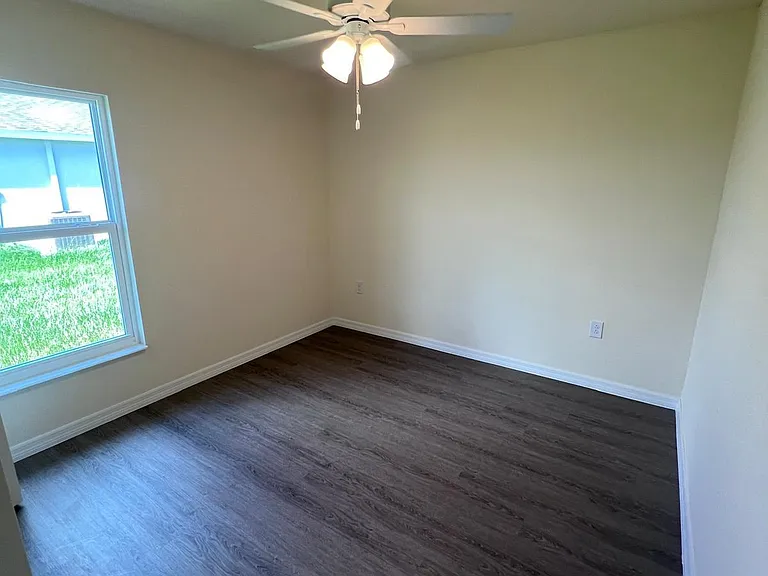 1150 Norge Ct — Photo 14