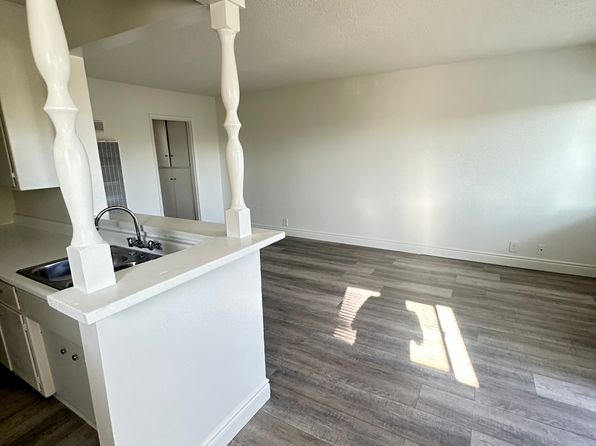 275 E Orlando Way #5