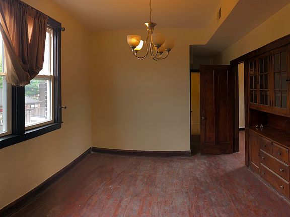 4th image of 2336 N Western Ave #2