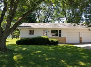 835 Ray St, Prairie Du Sac, WI 53578