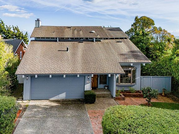 5th image of 4570 Opal Cliff Dr