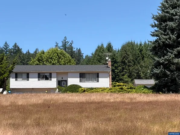 3731 Vitae Springs Rd S, Salem, OR 97306