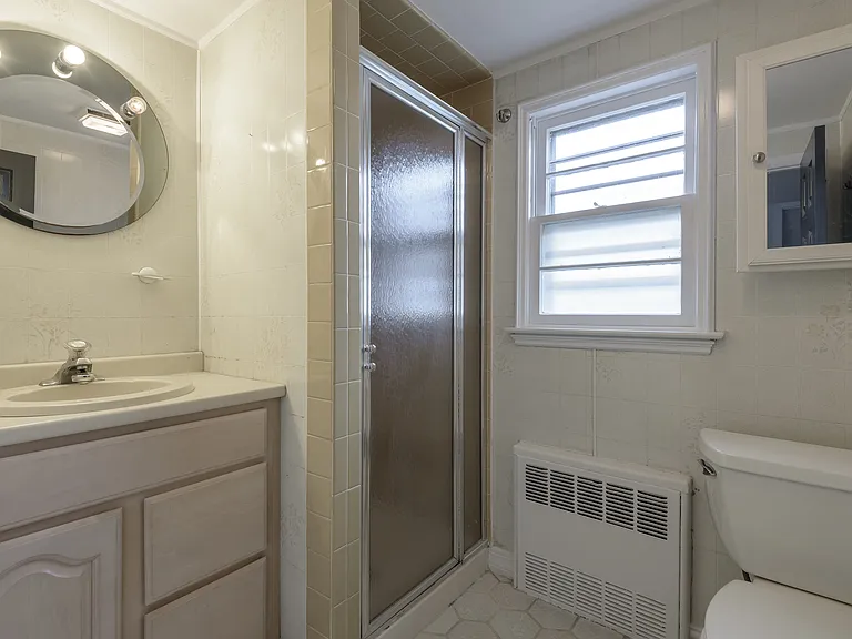 12 Prince St — Photo 16