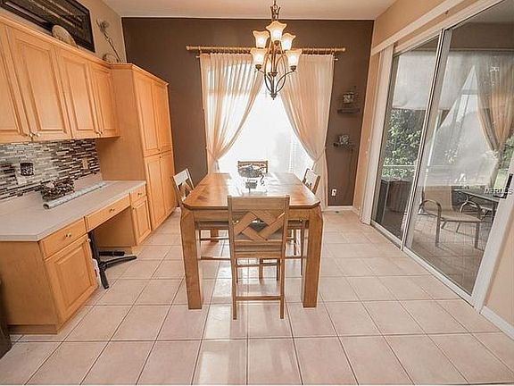 3rd image of 9843 Wallaston Dr