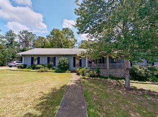 107 Magnolia St, Grove Hill, AL 36451