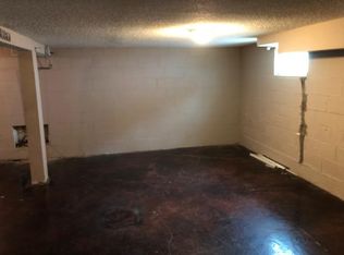 3005 E 68th St, Kansas City, MO 64132