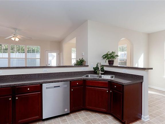 4th image of 206 Oconee Way
