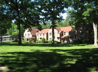 4 Alder Dr APT F, Middle River, MD 21220