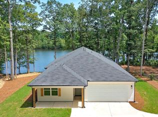 130 N Stewart Ln, Griffin, GA 30224