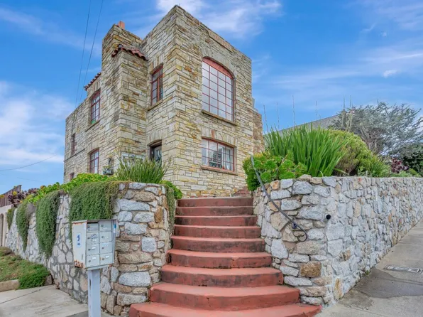 798 Pine St APT C, Monterey, CA 93940