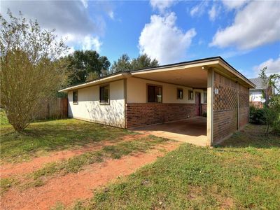 201 2nd Ave, Smithville, TX, 78957