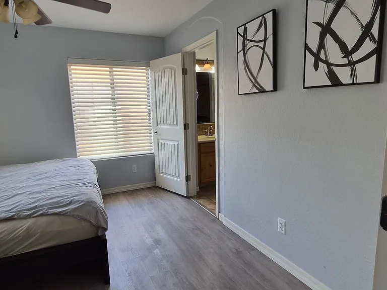 1442 S Newberry Ln — Photo 13