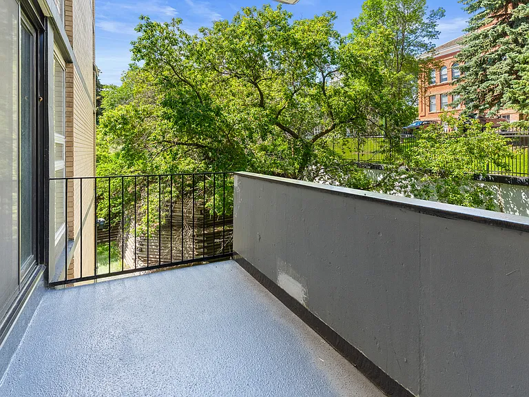 9820 104th St NW — Photo 43