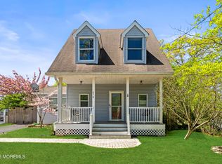 216 Chatham Avenue, Ocean Twp, NJ 07755