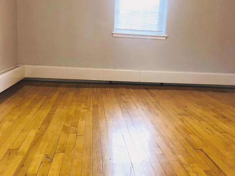 17 Hammond Pond Pkwy — Photo 8