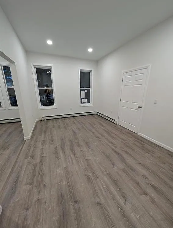 1 bed, 1.0 bath, $2,100 — Photo 3
