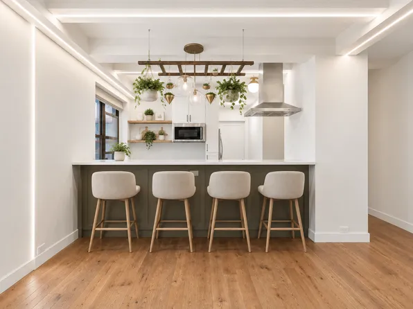 105 West 73rd Street image 1 of 16