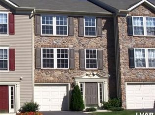 466 Terrace Dr, Quakertown, PA 18951