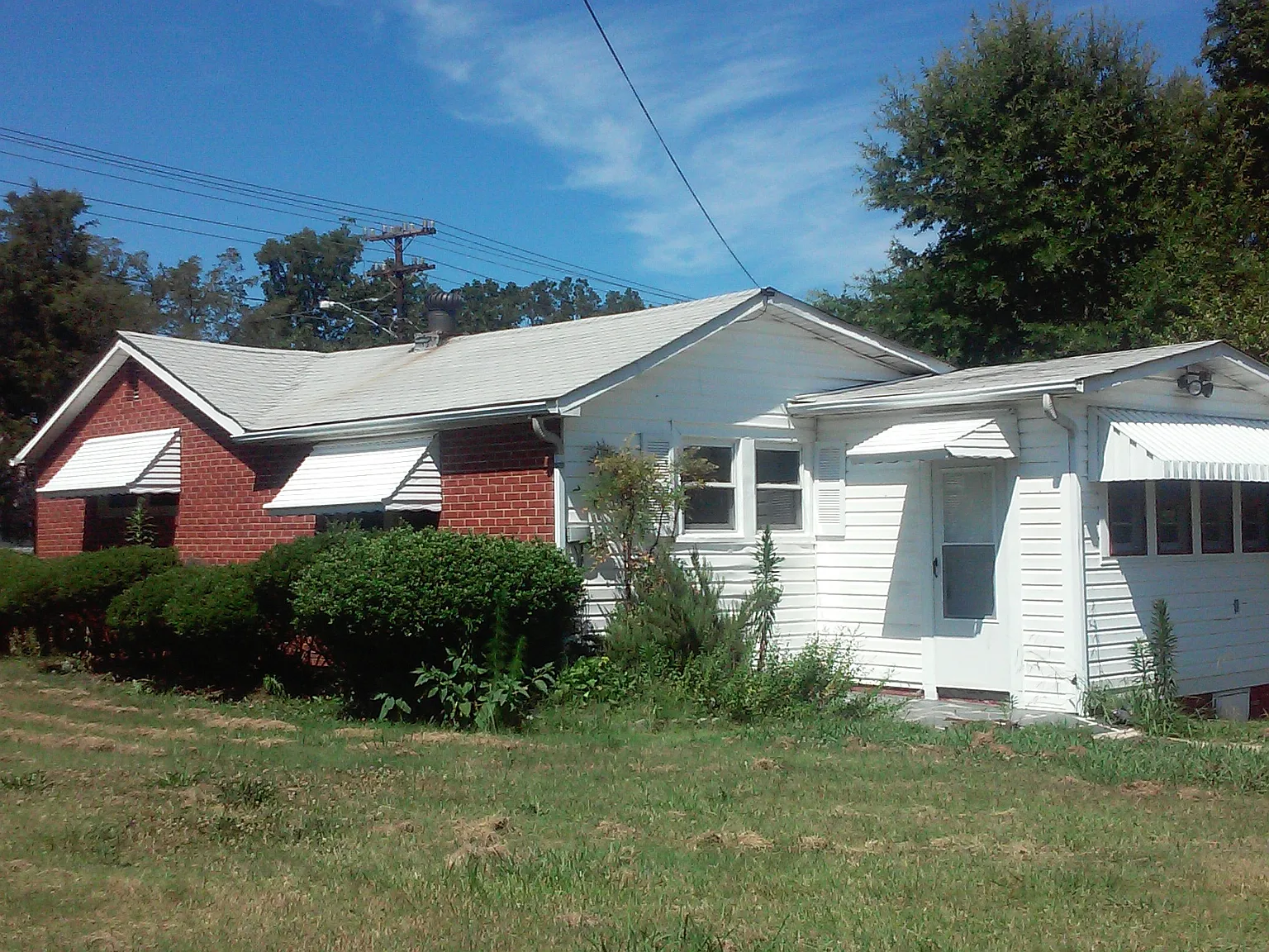 3 bed, $1,295 — Photo 2