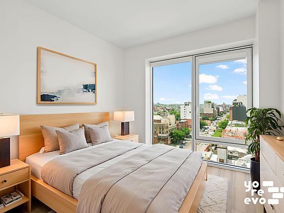 5th image of 561 Pacific St APT 903