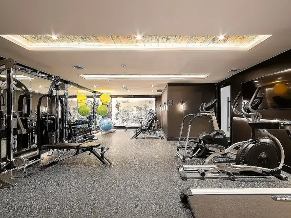 1270 New York Avenue image 16 of 21