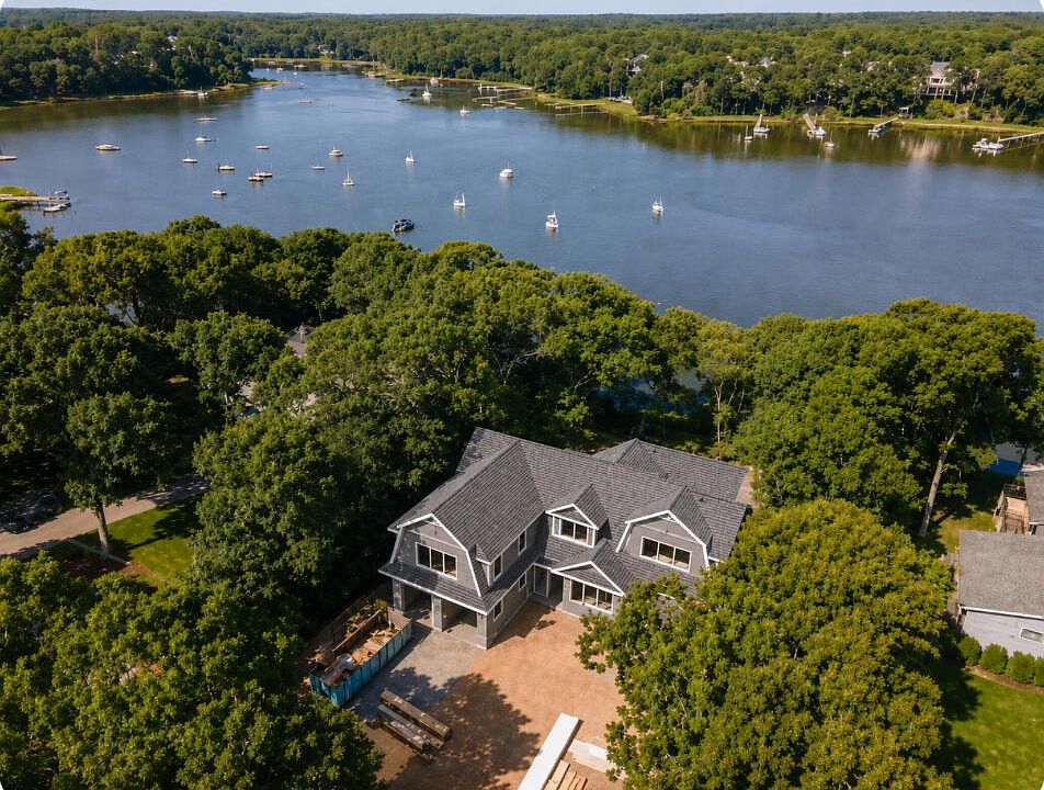 1st image of 640 Poponessett Road