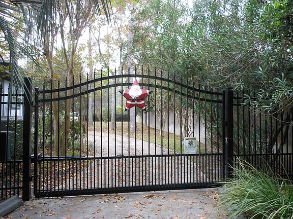 2nd image of 13543 Oak Hollow Dr