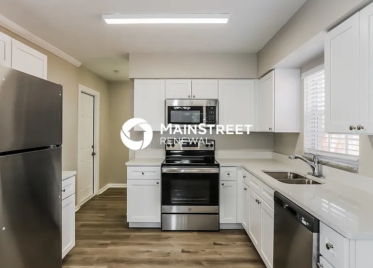 3813 W Elmwood Ter — Photo 7