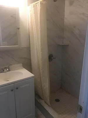 Rented by Voro, LLC | media 17