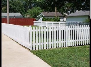 128 Marshall Dr, Bellewood, KY 40207