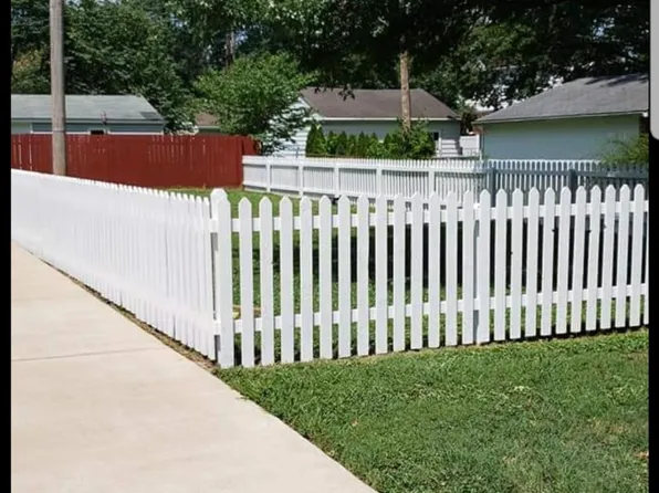 128 Marshall Dr, Bellewood, KY 40207