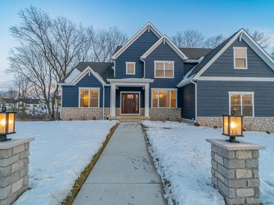 2900 Whispering Brook Ln, Valparaiso, IN, 46385