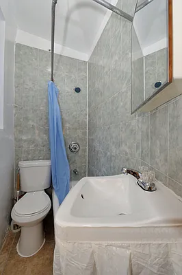 Rented by Corcoran | media 23