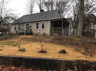 14 Vine St, West Warwick, RI 02893