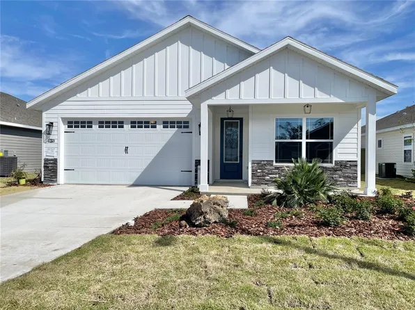 6670 SW 11th Ln, Gainesville, FL 32608