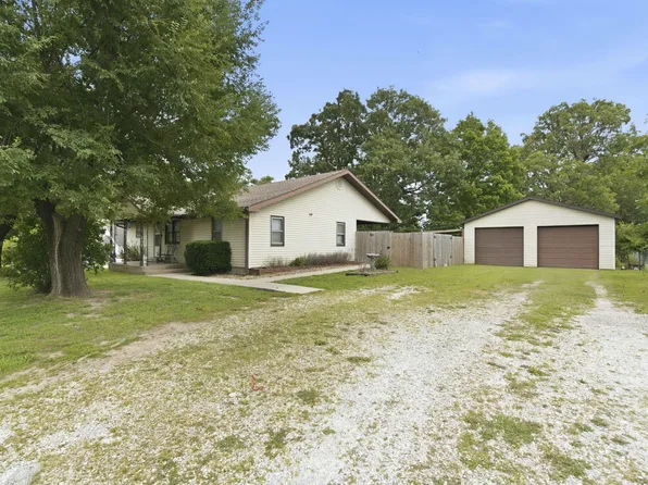 502 S Pear Street, Buffalo, MO 65622