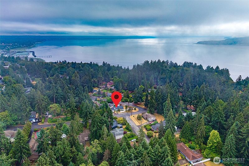 2nd image of 153 SW 208th Street