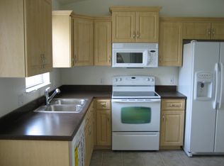 740 Lake Palms Dr, Largo, FL 33771