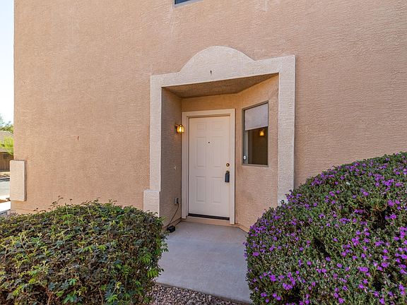 4th image of 24318 N High Dunes Dr