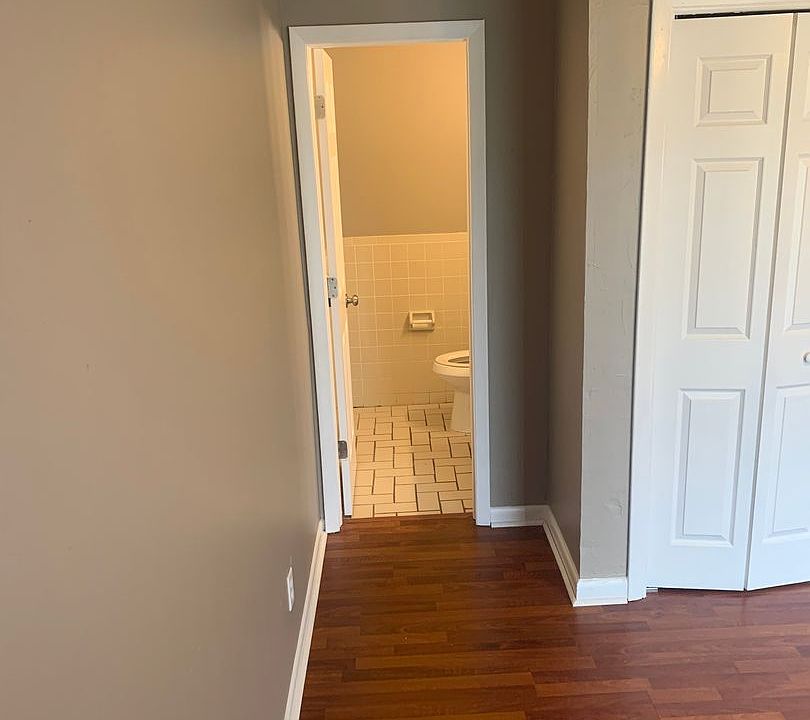 1st image of 4520 SW 7th Pl
