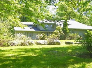 6 Walnut Ridge Rd, New Fairfield, CT 06812