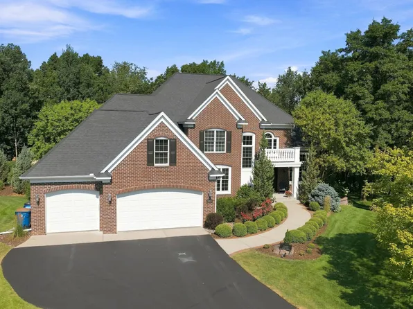 11499 Ashley Ct, Inver Grove Heights, MN 55077