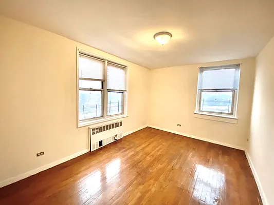 Sold by Bruma Realty LLC | media 24