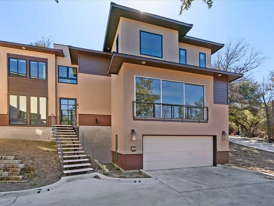 1405 Parkinson Dr