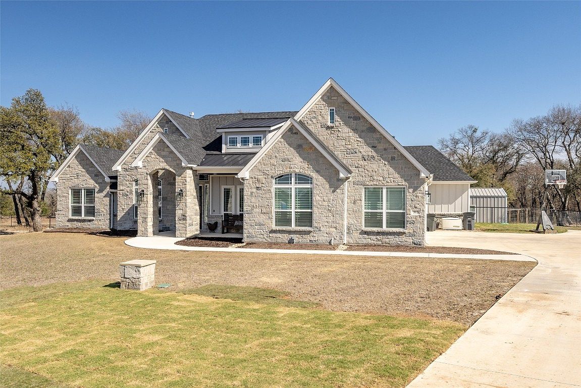 313 Aviara Ct, Poolville, TX 76487 Zillow